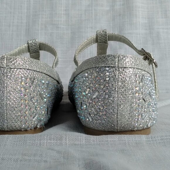 GIRLS SILVER RHINESTONE FLAT DRESSY SHOES BIG KIDS SIZE 4 - Picture 11 of 13